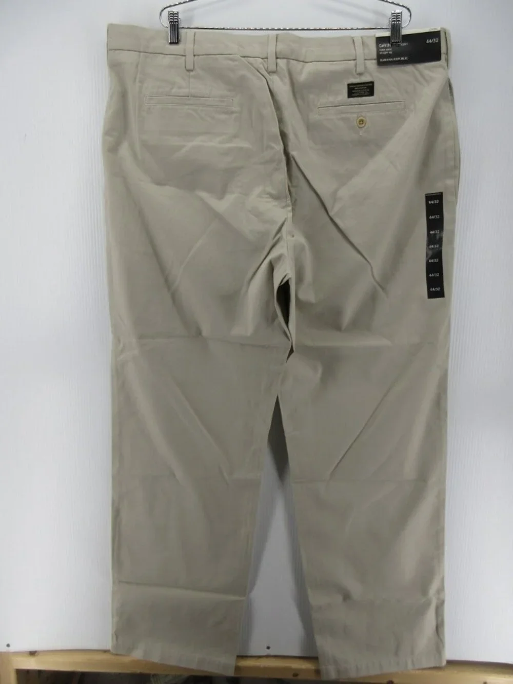 Banana Republic brand banana